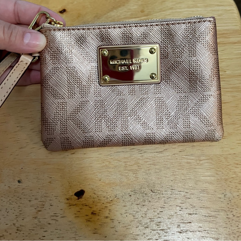 Michael Kors wristlet